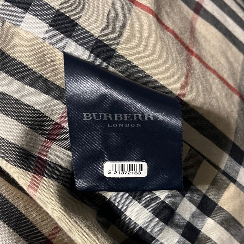 Burberry Black Hooded Trench Coat with Check Lining - Picture 4 of 6
